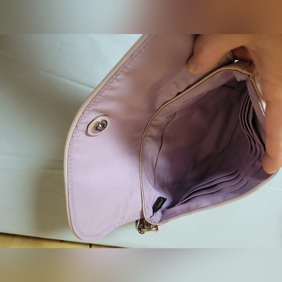 Coach Large Pink Wristlet - Picture 11 of 13